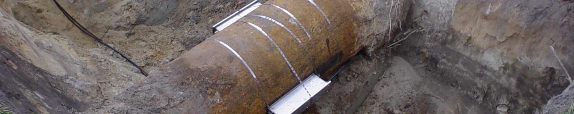 Permanente ondergrondse opstelling van een clamp-on ultrasoon flowmeter door ODS